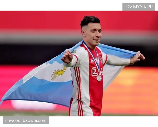 利桑德罗·马丁内斯和多尔古加入曼联集训，为球队阵容带来提升